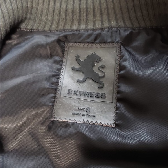 Mens puffer vest - Picture 2 of 6